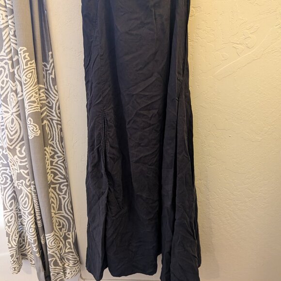 Cuyana Maxi Skirt - Picture 4 of 4